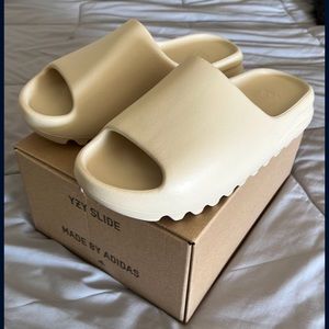 Adidas Yeezy “Bone” Slides NWT